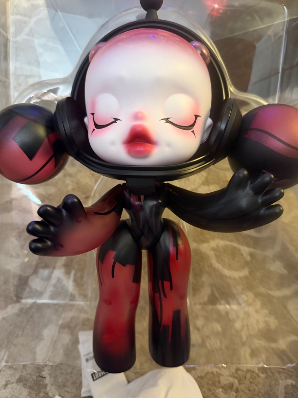 POP MART MEGA α SKULLPANDA 400% Red Crystal 13” Figure Authentic